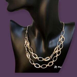3/$30 NINE WEST Silvertone Oval Link Chain Layered Necklace